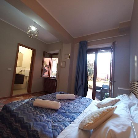 B&B Del Viale L'Aquila Bagian luar foto