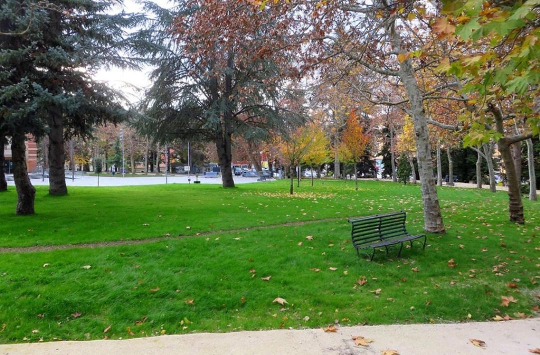 B&B Del Viale L'Aquila Bagian luar foto