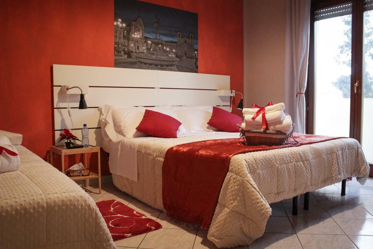 B&B Del Viale L'Aquila Bagian luar foto